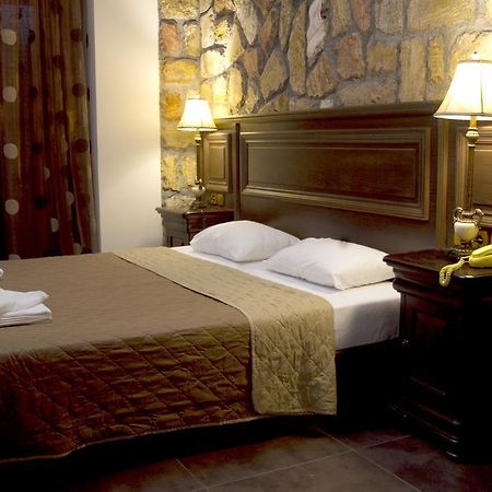 Iris Spa Loutra Edipsou  ห้อง รูปภาพ