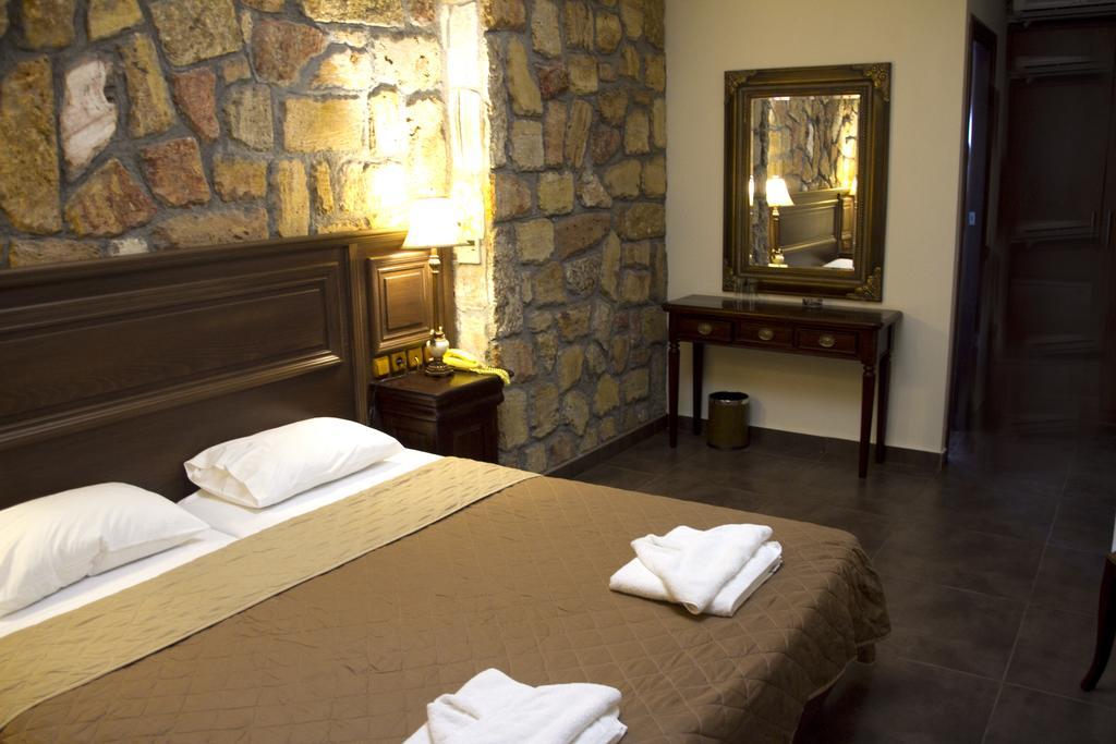 Iris Spa Loutra Edipsou  ห้อง รูปภาพ