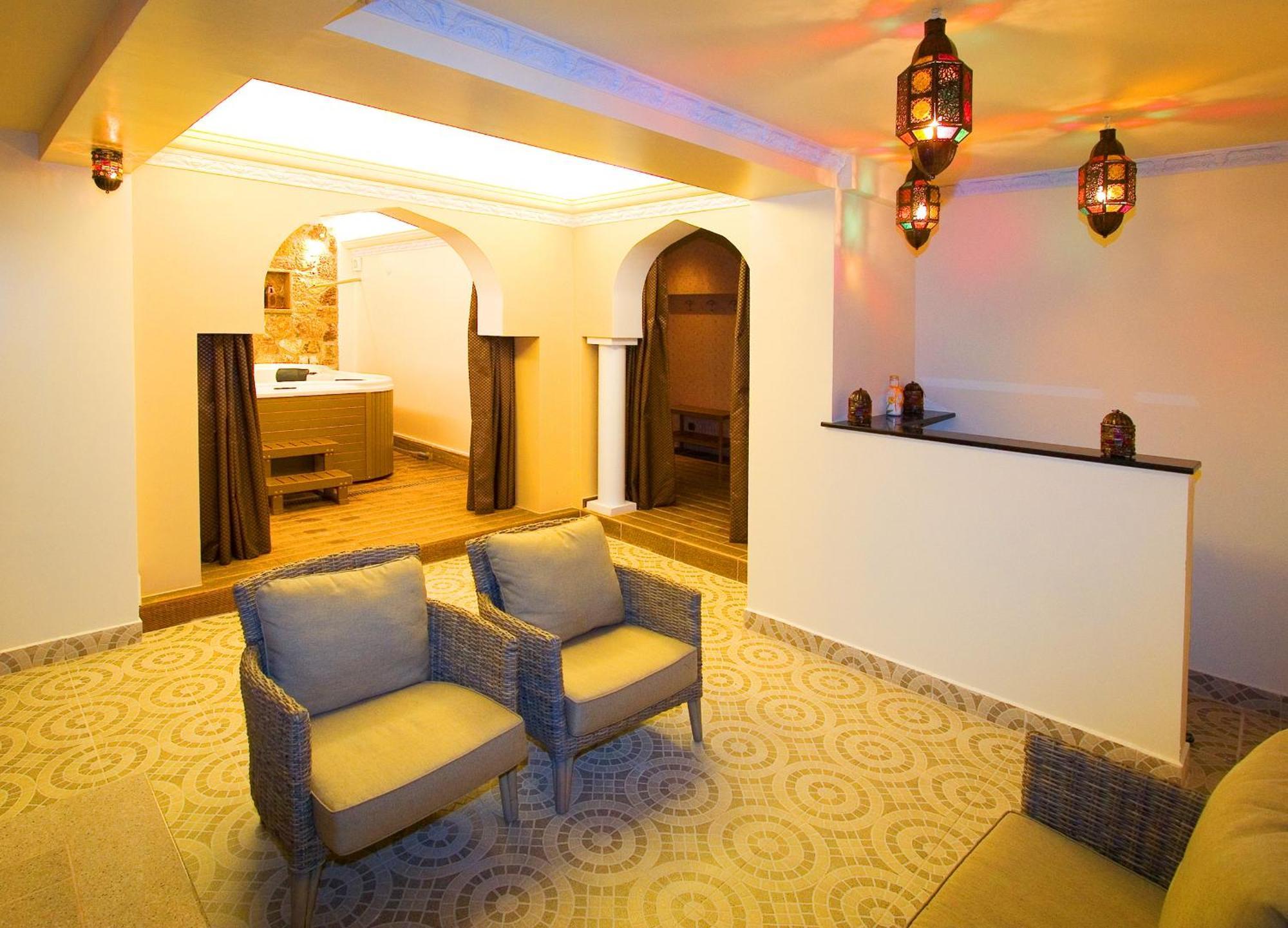 Iris Spa Loutra Edipsou  ภายนอก รูปภาพ