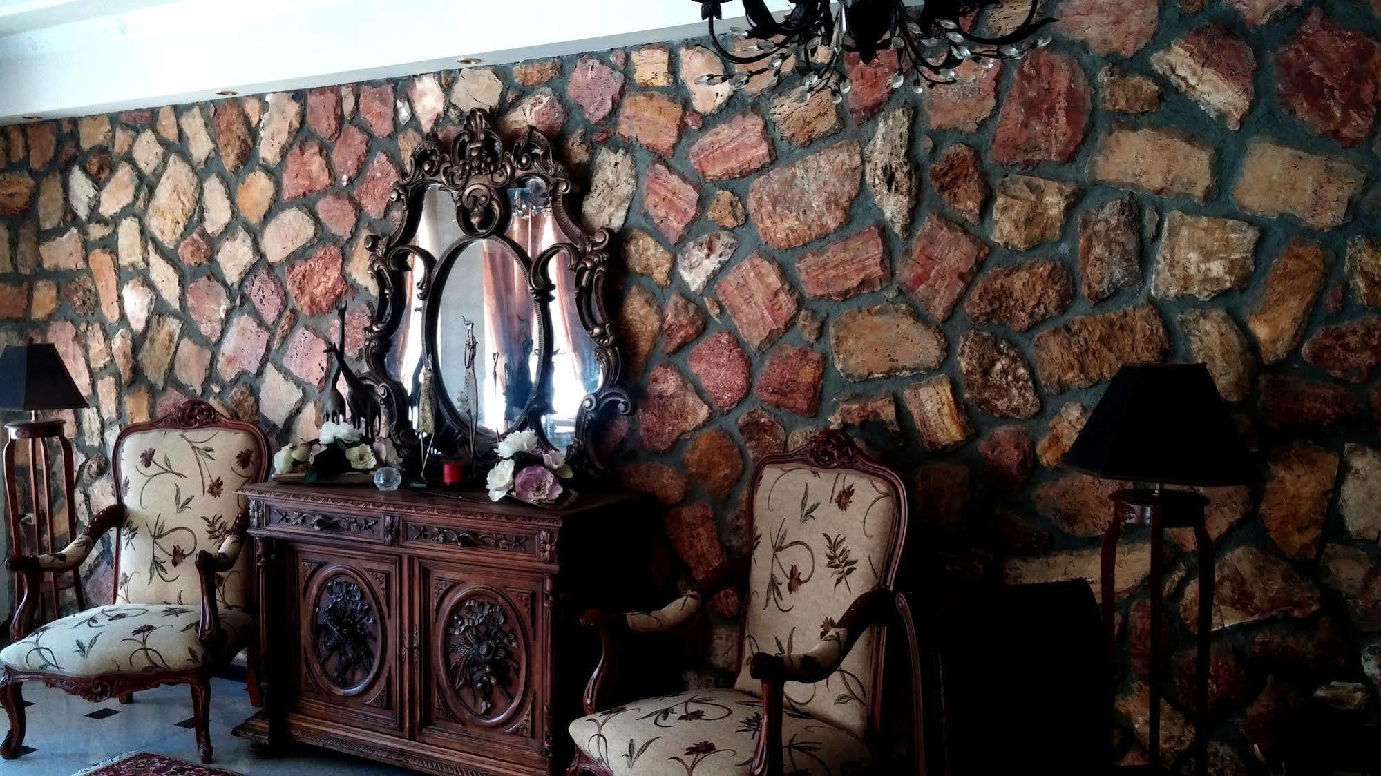 Iris Spa Loutra Edipsou  ภายนอก รูปภาพ