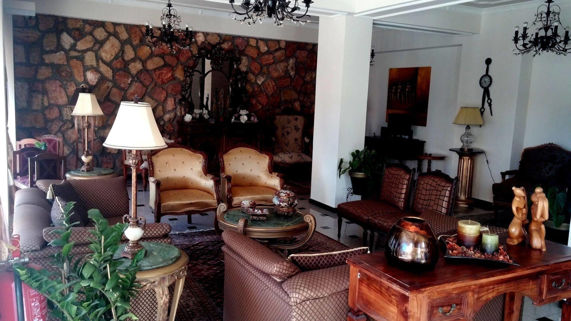 Iris Spa Loutra Edipsou  ภายนอก รูปภาพ